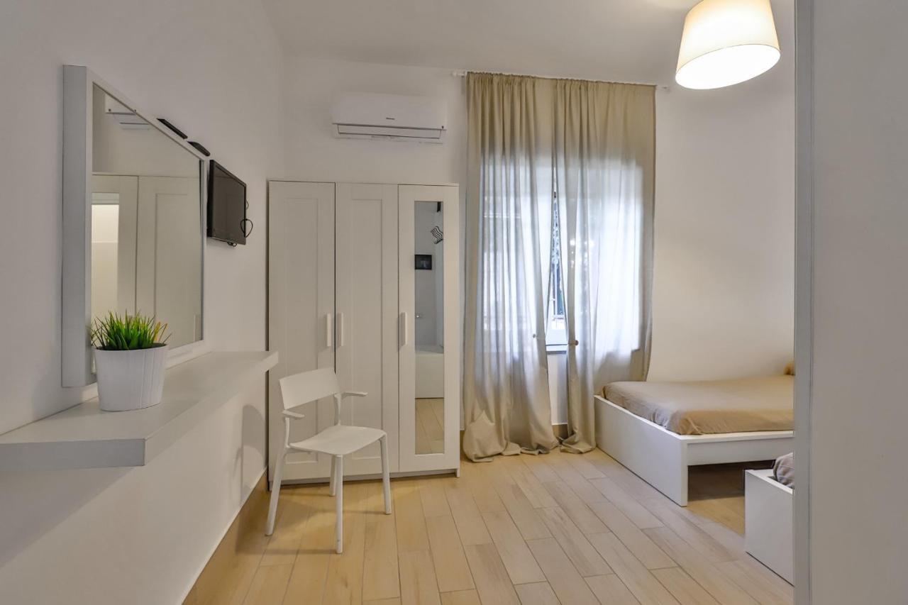 פסטום Hotel Delfa מראה חיצוני תמונה